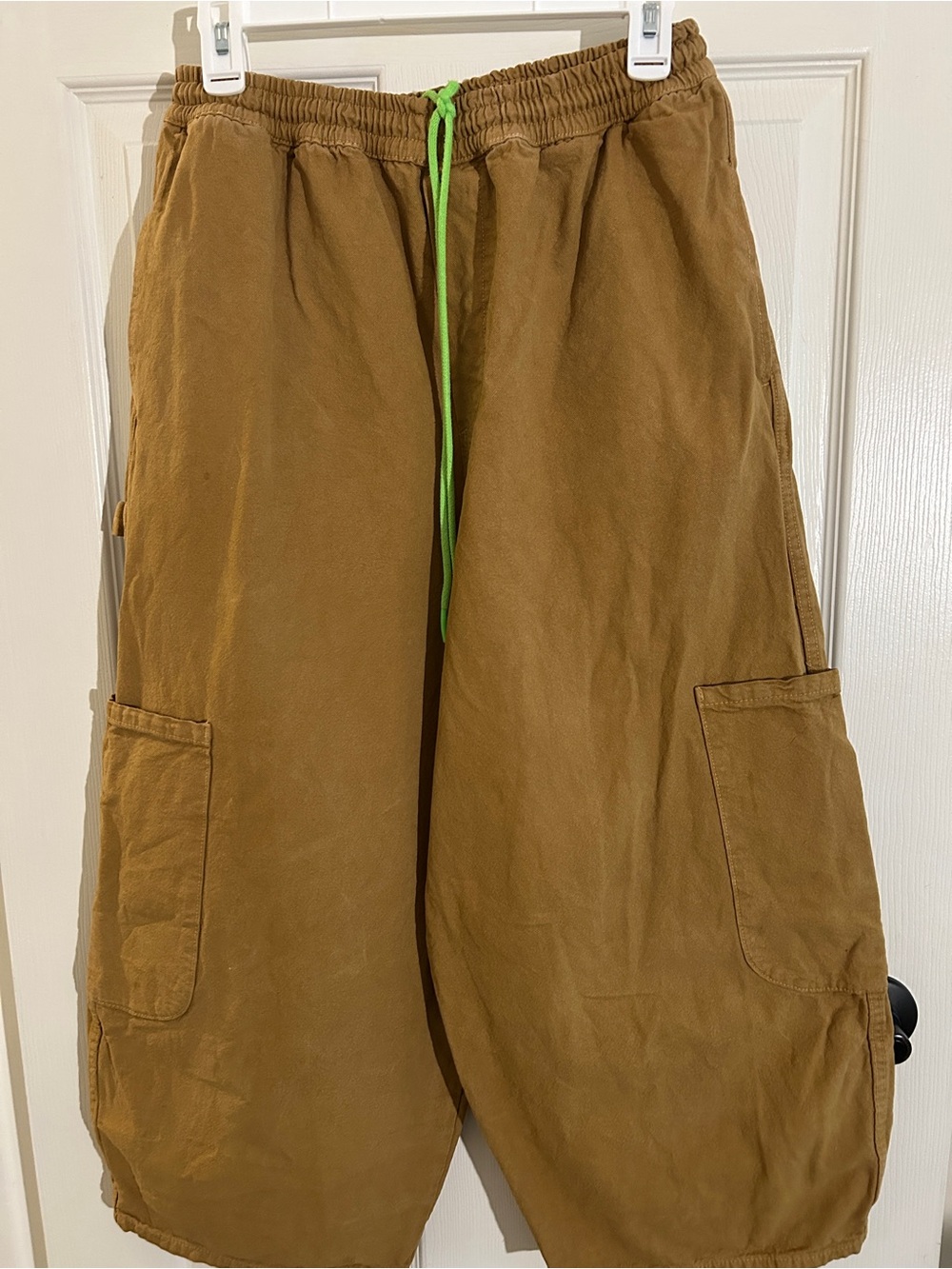 Meals Chef Cargo Pants with Drawstring Wide-Leg Pants with Neon Green Tie